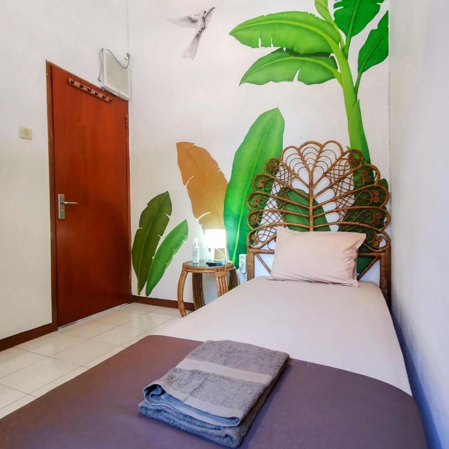Snooze Ijen Vandrarhem Banyuwangi  Exteriör bild