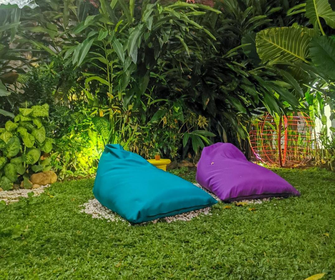 Snooze Ijen Vandrarhem Banyuwangi  Exteriör bild